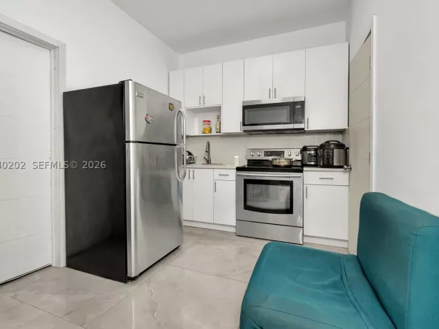 4-bedroom home for sale in Miami - 7190 NW 21st Ave - MondialRealty