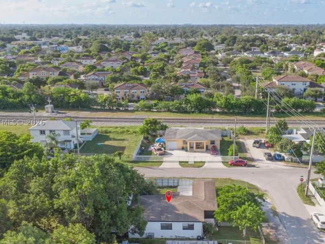 4-bedroom home for sale in Miami - 7190 NW 21st Ave - MondialRealty