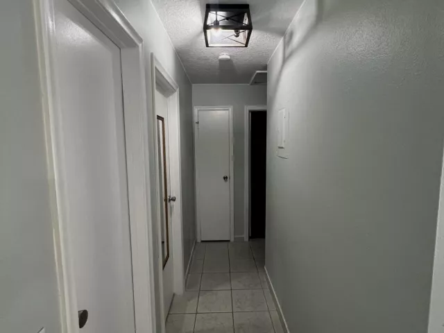 3-bedroom home for sale in Pembroke Pines - 8511 NW 8th Street - MondialRealty