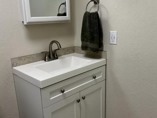 3-bedroom home for sale in Pembroke Pines - 8511 NW 8th Street - MondialRealty