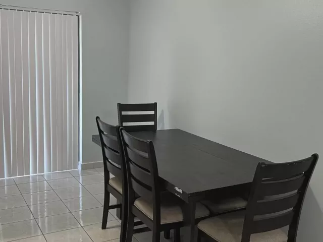 3-bedroom home for sale in Pembroke Pines - 8511 NW 8th Street - MondialRealty