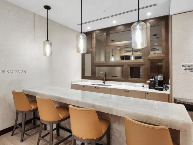 2-bedroom condo for sale in Bal Harbour - 10175 Collins Ave 103 - MondialRealty