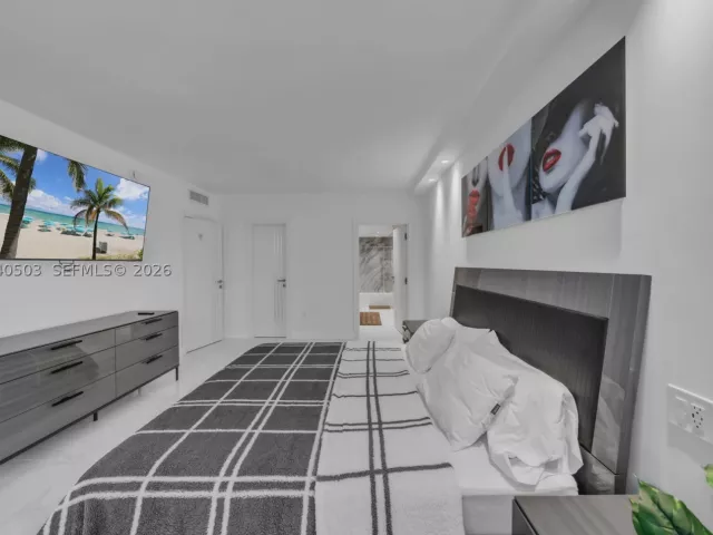 2-bedroom condo for rent in Hallandale Beach - 1965 S Ocean Dr 14F(availabale now) - MondialRealty