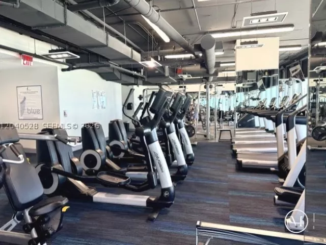 2-bedroom condo for sale in Miami - 601 NE 36th St 803 - MondialRealty