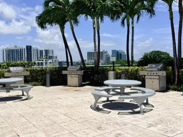 2-bedroom condo for sale in Miami - 601 NE 36th St 803 - MondialRealty