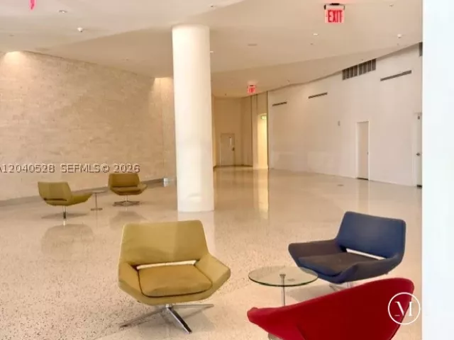 2-bedroom condo for sale in Miami - 601 NE 36th St 803 - MondialRealty