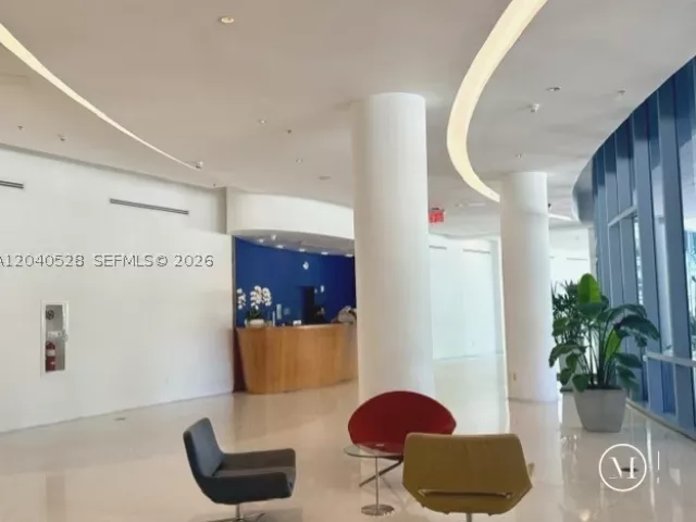 2-bedroom condo for sale in Miami - 601 NE 36th St 803 - MondialRealty