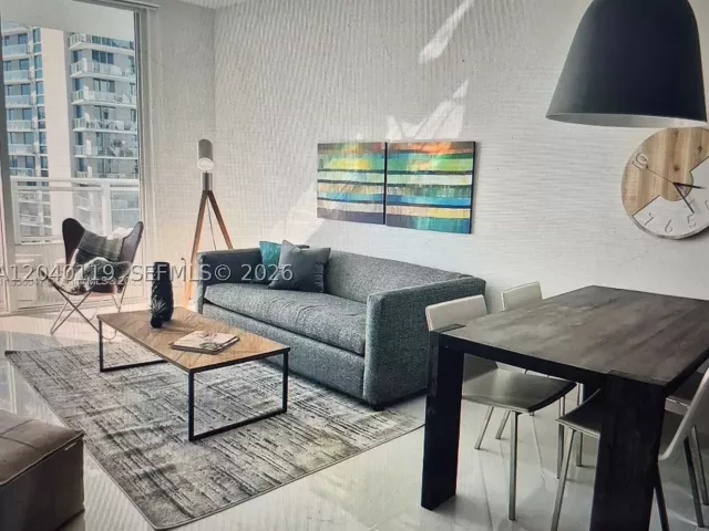 1-bedroom condo for rent in Miami - 1080 Brickell Ave 3203 - MondialRealty