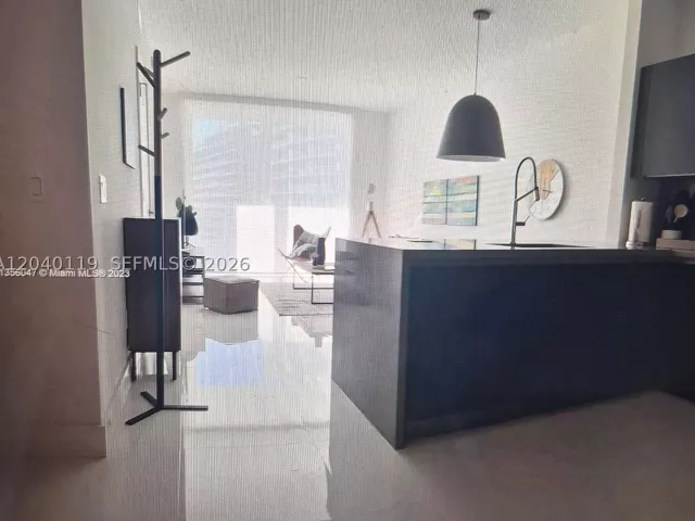 1-bedroom condo for rent in Miami - 1080 Brickell Ave 3203 - MondialRealty