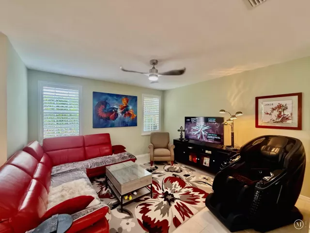 3-bedroom home for sale in Delray Beach - 1015 Ventnor Avenue 3a - MondialRealty
