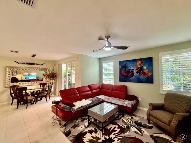 3-bedroom home for sale in Delray Beach - 1015 Ventnor Avenue 3a - MondialRealty