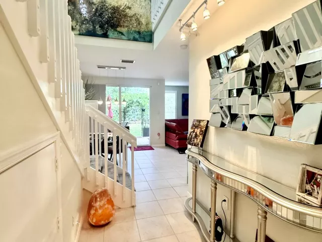 3-bedroom home for sale in Delray Beach - 1015 Ventnor Avenue 3a - MondialRealty
