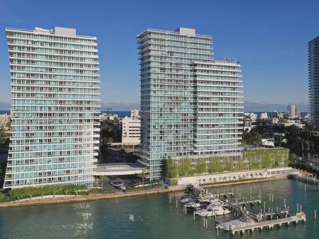 2-bedroom condo for rent in Miami Beach - 540 West Ave 2114 - MondialRealty