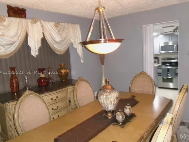 3-bedroom home for sale in Miami -  - MondialRealty