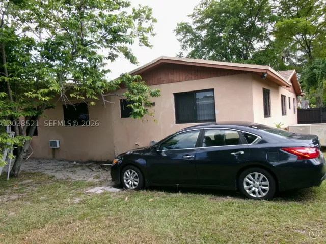 3-bedroom home for sale in Miami -  - MondialRealty