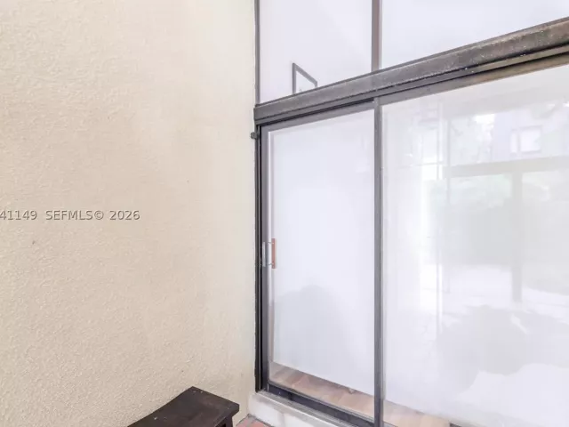 2-bedroom home for sale in Miami - 2956 Bird Ave 6 - MondialRealty