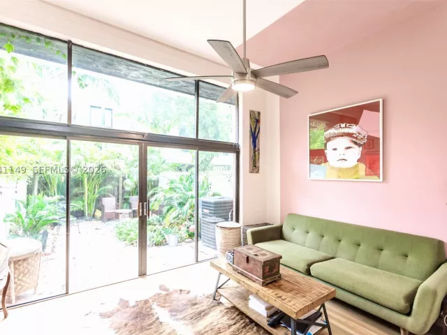 2-bedroom home for sale in Miami - 2956 Bird Ave 6 - MondialRealty