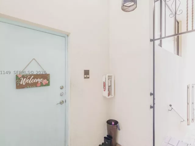 2-bedroom home for sale in Miami - 2956 Bird Ave 6 - MondialRealty