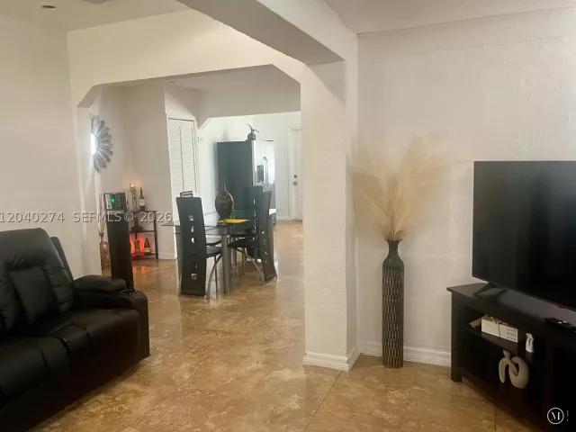 3-bedroom home for sale in Miami - 521 NW 32nd Pl - MondialRealty