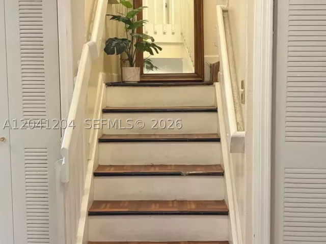 3-bedroom home for sale in Miami - 13918 SW 172nd Ter - MondialRealty