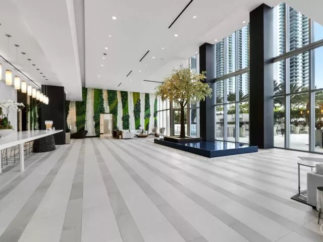 1-bedroom condo for sale in Miami - 851 NE 1st Avenue 2410 - MondialRealty