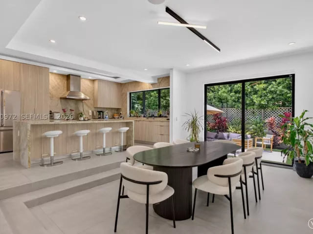 4-bedroom home for rent in Miami - 645 NE 53rd St - MondialRealty