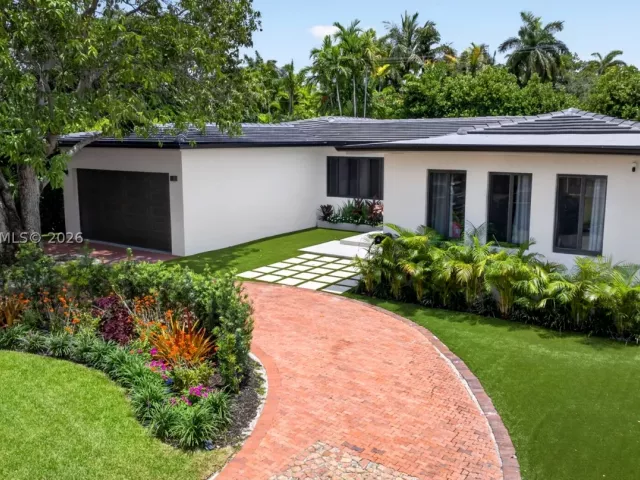 4-bedroom home for rent in Miami - 645 NE 53rd St - MondialRealty