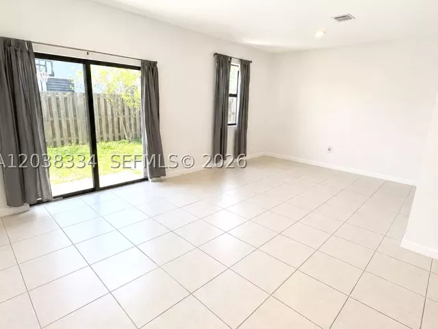 3-bedroom home for sale in Miami - 11935 SW 246th Ter - MondialRealty