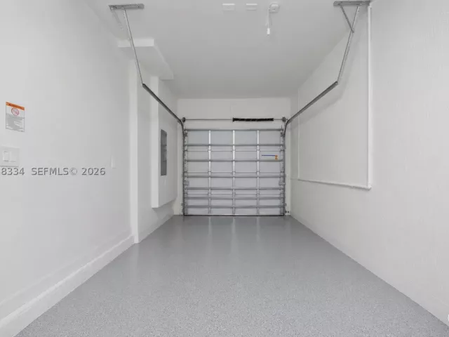 3-bedroom home for sale in Miami - 11935 SW 246th Ter - MondialRealty