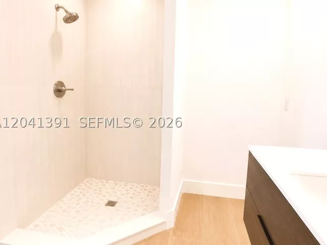 4-bedroom home for rent in Coral Gables - 13005 Zambrana St - MondialRealty