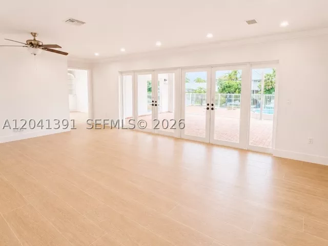 4-bedroom home for rent in Coral Gables - 13005 Zambrana St - MondialRealty