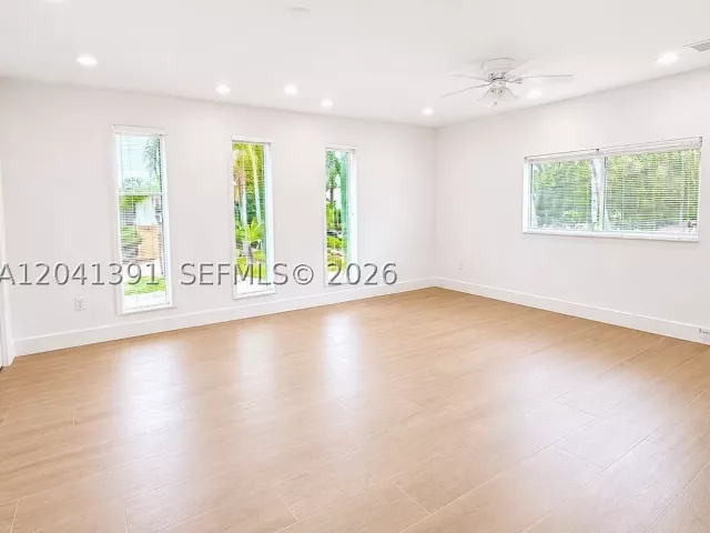 4-bedroom home for rent in Coral Gables - 13005 Zambrana St - MondialRealty