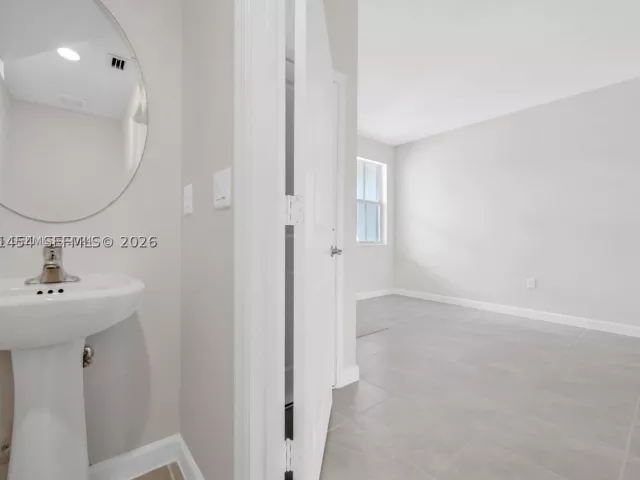 3-bedroom home for sale in Miami - 12620 NW 23rd Pl - MondialRealty