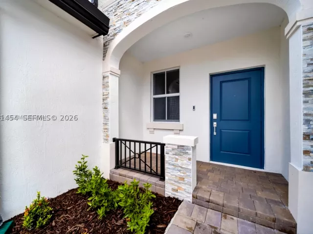 3-bedroom home for sale in Miami - 12620 NW 23rd Pl - MondialRealty