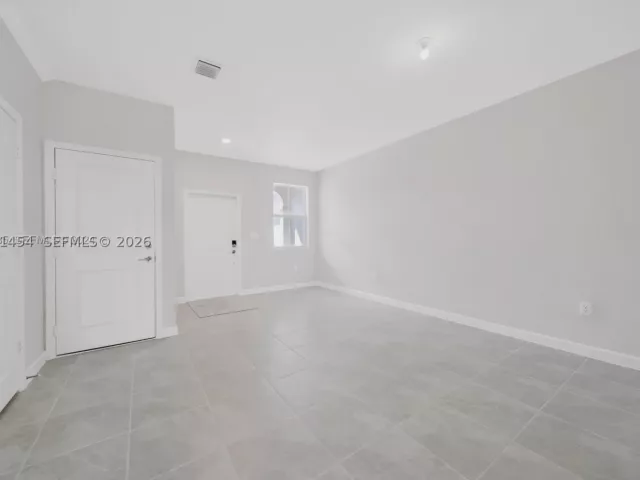 3-bedroom home for sale in Miami - 12620 NW 23rd Pl - MondialRealty