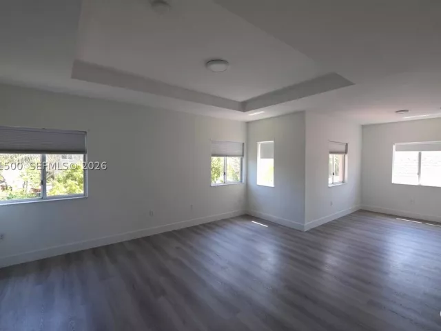 4-bedroom home for sale in Miami - 8836 SW 221 TERR - MondialRealty