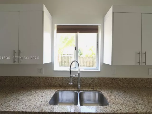 4-bedroom home for sale in Miami - 8836 SW 221 TERR - MondialRealty