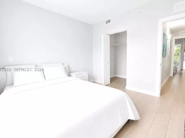 2-bedroom home for rent in Miami Beach - 619 Meridian Ave 4 - MondialRealty