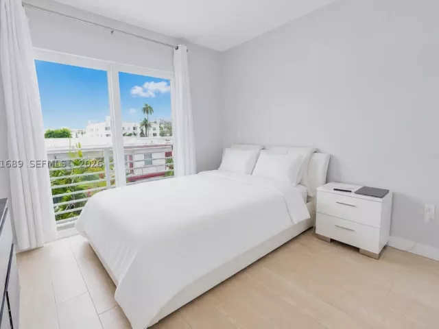 2-bedroom home for rent in Miami Beach - 619 Meridian Ave 4 - MondialRealty