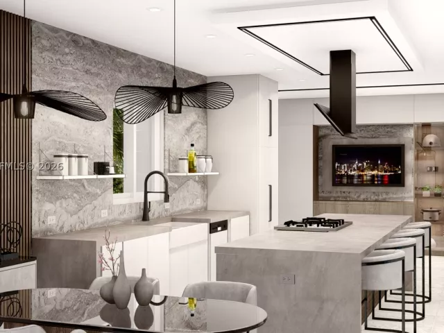 5-bedroom home for sale in Hollywood -  - MondialRealty