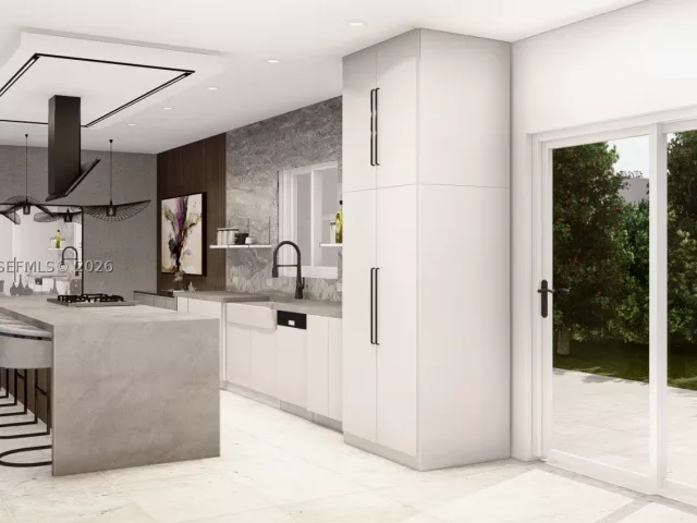 5-bedroom home for sale in Hollywood -  - MondialRealty