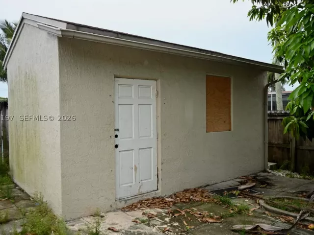 5-bedroom home for sale in Hollywood -  - MondialRealty