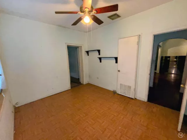 4-bedroom home for sale in Miami - 424 NE 72nd Street - MondialRealty