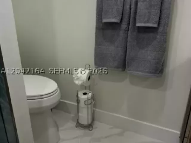 4-bedroom home for rent in Miami - 13461 SW 98th Pl 13461 - MondialRealty