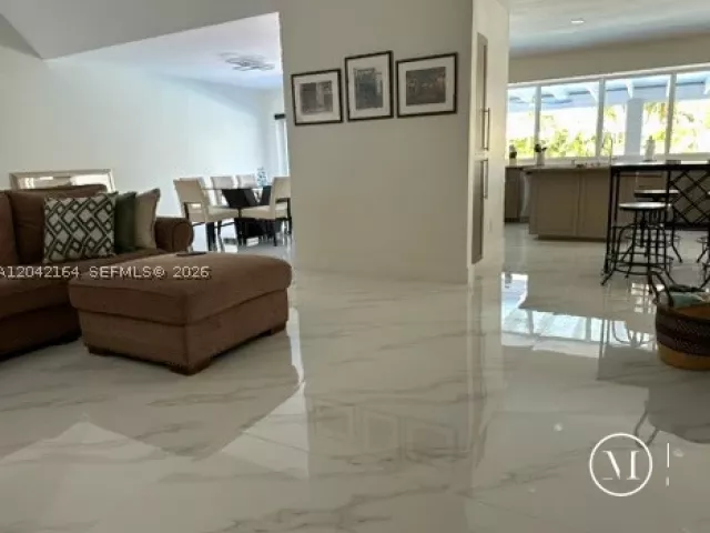 4-bedroom home for rent in Miami - 13461 SW 98th Pl 13461 - MondialRealty
