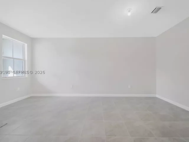 3-bedroom home for sale in Miami - 12532 NW 23rd Pl - MondialRealty