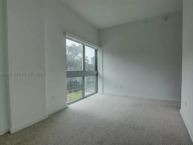 2-bedroom home for rent in Miami - 1600 SW 1st Ave TH-09 - MondialRealty