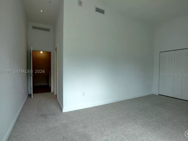 2-bedroom home for rent in Miami - 1600 SW 1st Ave TH-09 - MondialRealty