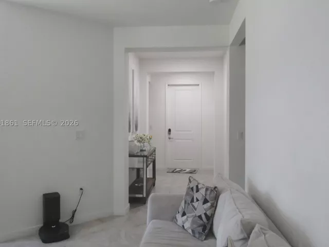 4-bedroom home for sale in Miami - 16825 SW 109th Pl - MondialRealty