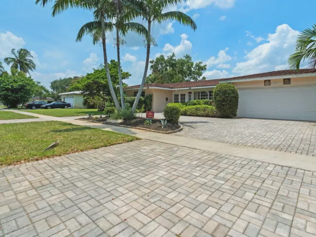4-bedroom home for sale in Hollywood - 4921 Jackson Street - MondialRealty